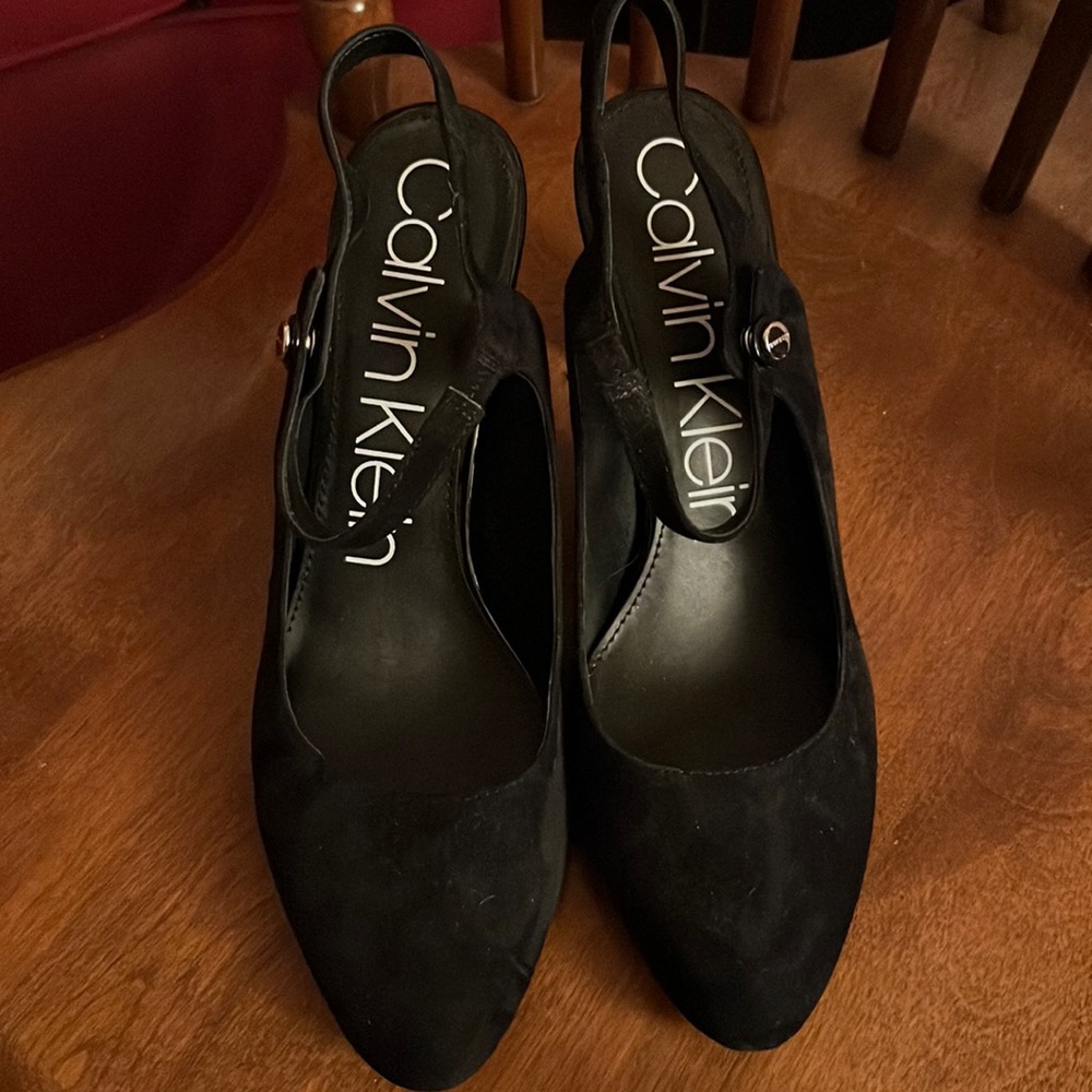 Calvin Klein pumps